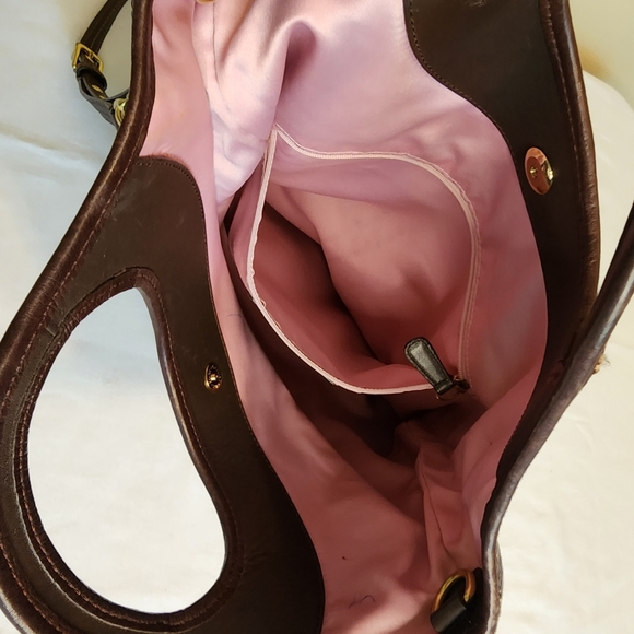 PW9.  Coach convertible purse - Picture 7 of 16